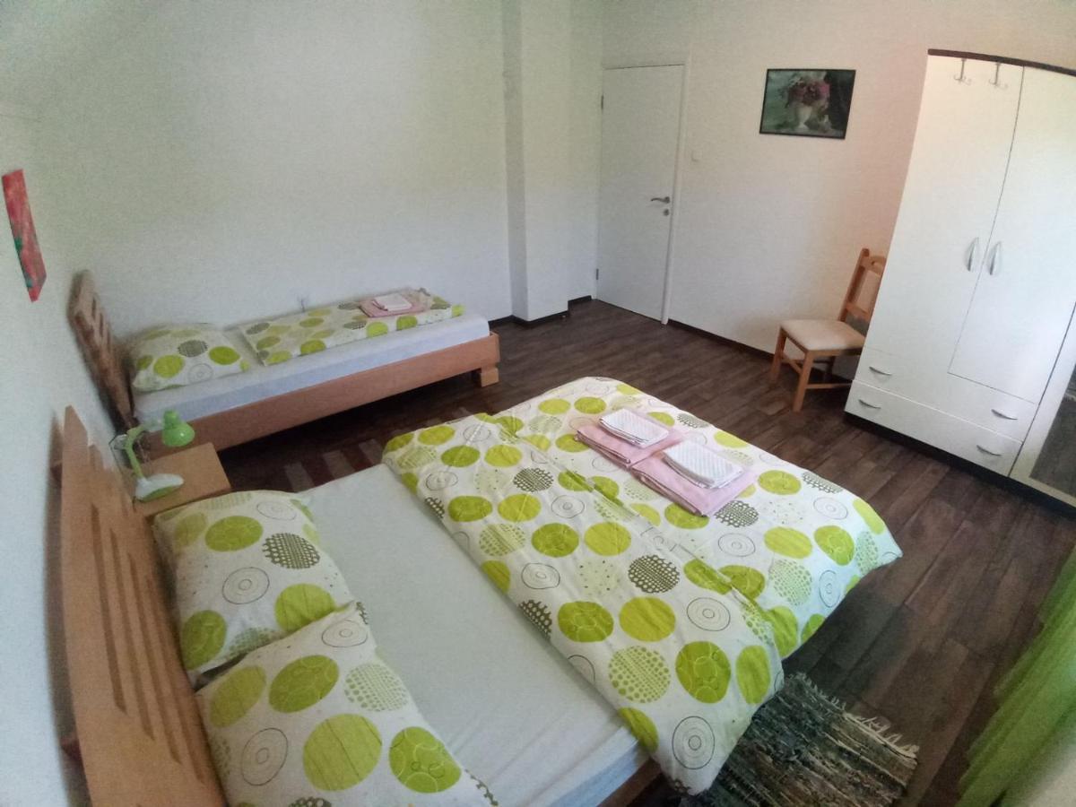 Apartment Gradina Korenica Exterior photo
