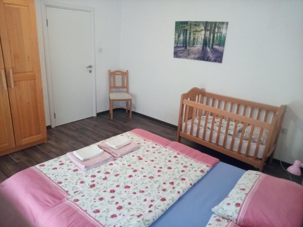 Apartment Gradina Korenica Exterior photo