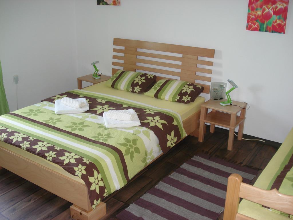 Apartment Gradina Korenica Exterior photo